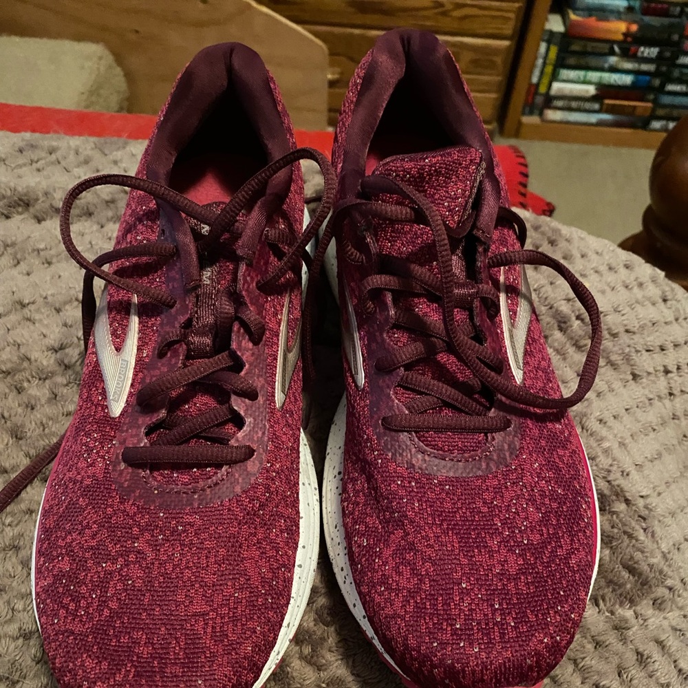 Brooks Anthem shoes